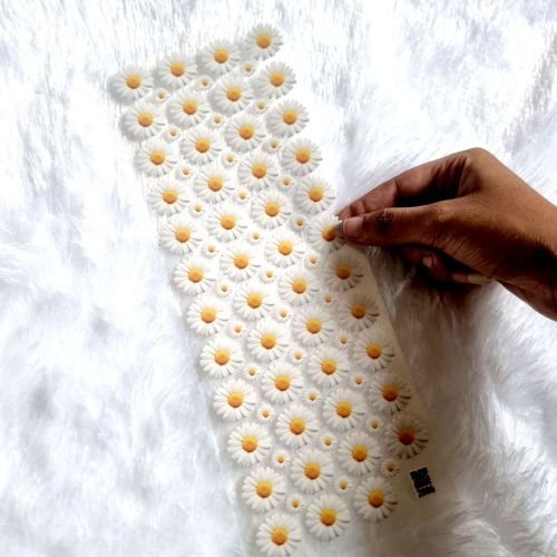 White Daisy Flower UV DTF Resin Sticker